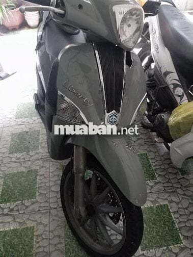Nhà bán xe Piaggio Liberty 2010