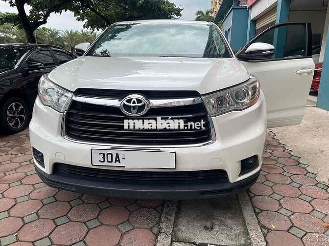 Toyota Highlander LE 2014 nhập khẩu Mỹ
