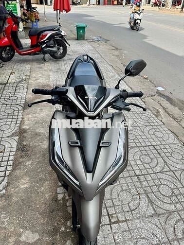 🔵🔵 Vario 150 nâu đen cuối 2021 rất đẹp có trả góp