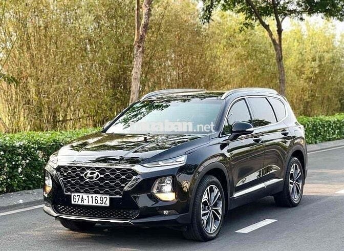 Hyundai Santa Fe 2019 Premium 2.4L HTRAC - 108000