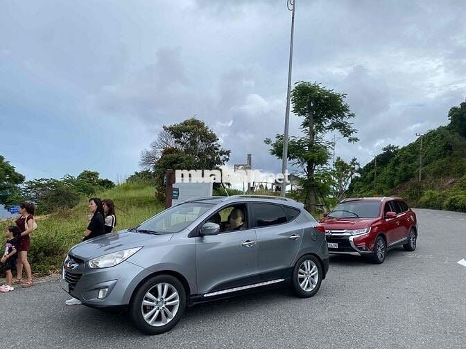 Hyundai Tucson 2010 2.0 AT 4WD - 15555 km