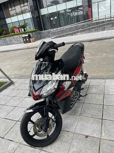 Honda Airblade đẹp sẵn đi.