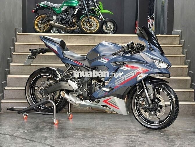 ZX25 CHẠY LƯỚT 2000KM BIỂN SỐ HÀ NỘI
