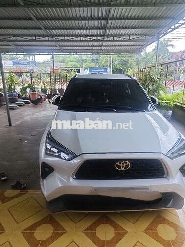 Toyota Yaris cross băn xăng