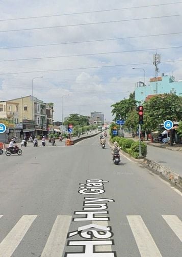NHÀ MẶT TIỀN HÀ HUY GIÁP.  GIÁ: 18.4 TỶ