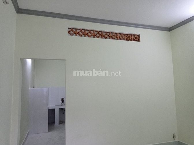 Nhà nhỏ Phạm Văn Chieu cho gia đình nhỏ 