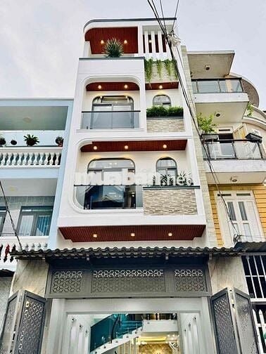 Cần bán nhà đường Hoa Lan, P.2, Q. Phú Nhuận. Giá 5Tỷ900/ 4,5m x 12m.