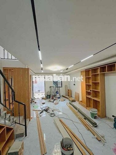 BỜ BAO - TÂN PHÚ - 50M2 - 2 Tầng - Nội Thất - Ở Ngay