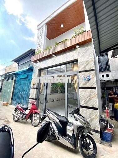 Bán nhà dt 4x13, Hiệp Thành 13, hẻm xe hơi cách mt đường lớn 50m