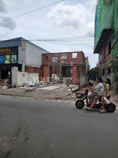 Bán 2 căn nhà Góc 2 mặt tiền đường TTH21, Tân Thới Hiệp, Quận 12