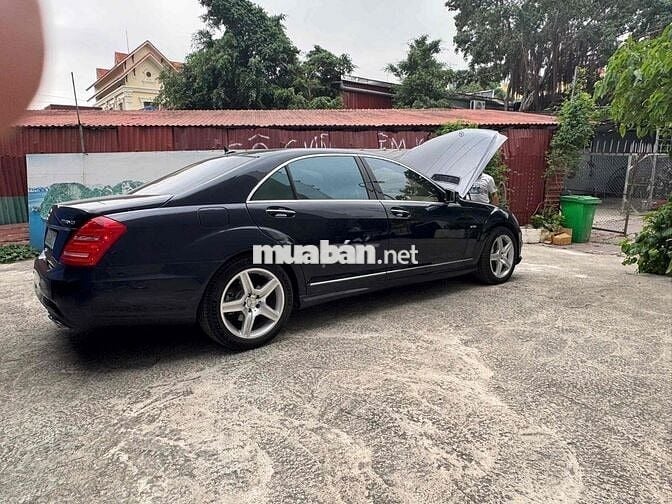 Mercedes Benz S550 - V8-5.5L