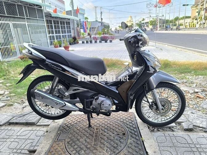 CẦN BÁN GẤP 1 XE HONDA FUTURE.