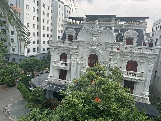 Bán biệt thự Việt Hưng, 190m2, hoàn thiện siêu đẹp, vị trí vip 