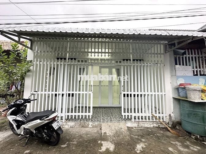 Kẹt tiền ! Cần Bán gấp căn nhà ở Đ. Nguyễn Thị Đành 80m2 SHR giá 935tr