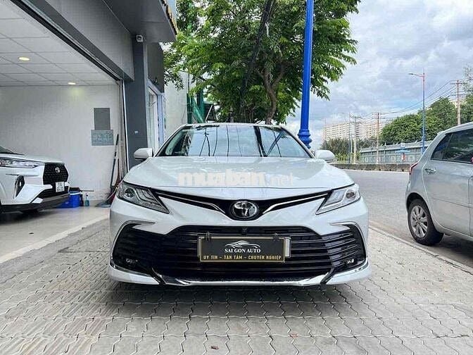Toyota Camry 2022 2.5 Q - 11000 km
