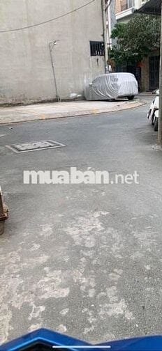 nhà hxh 808 QL13 thủ đức hiệp bình phước.  chỉ hơn ( 6 tỷ) Ngang 5.5m