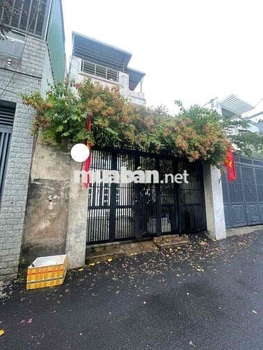 NHÀ CŨ TIỆN XÂY MỚI - 5.2X20 - HẺM XE TẢI THÔNG - KHU EMART 2, CHỢ PVB