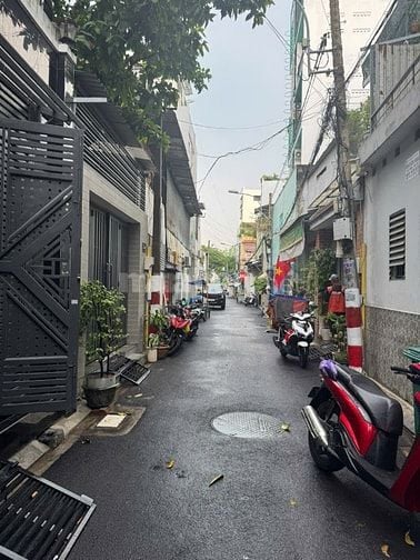 BÁN NHÀ MẶT TIỀN KINH DOANH  KHU VIP  K300, TÂN BÌNH 