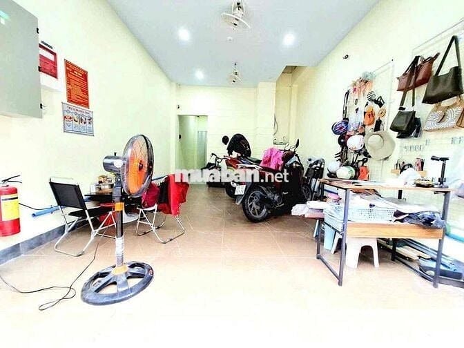 Bán Gấp Nhà Mới Kinh Doanh  Mặt Tiền