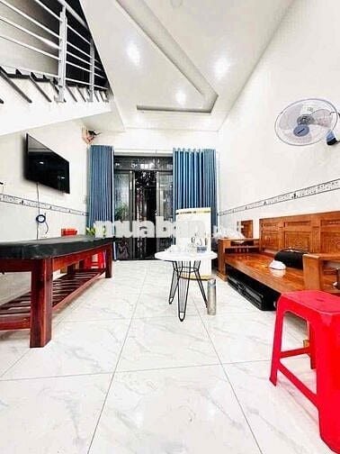NHÀ P15 THỐNG NHẤT HẺM SẠCH 3M ( 3,55X10) SỐ HỒNG RIÊNG