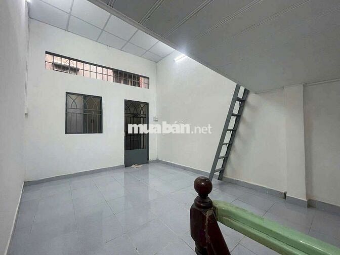 Q10: CHO THUÊ NHÀ Nguyên Căn
+   7,5triệu/th
- 302/5  Ba Hac