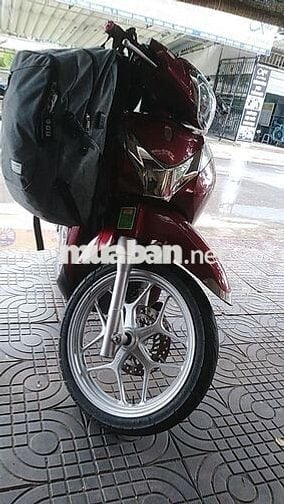 Xe ít đi bán lại
