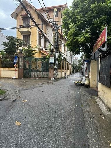 CHÍNH CHỦ BÁN ĐẤT LÔ GÓC NGỌC THỤY - 2 MẶT NGÕ OTO THÔNG - OTO TRÁNH