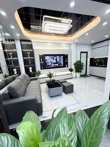 NHÌN LÀ MÊ - KHÂM THIÊN - ĐỐNG ĐA - NHÀ MỚI 100% - SỔ VUÔNG NỞ HẬU
