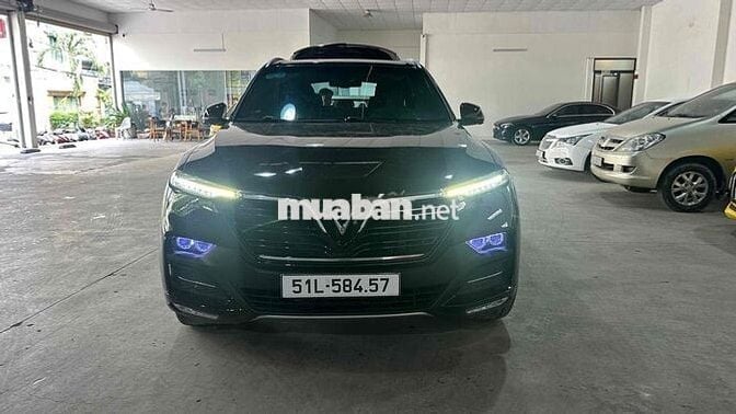 VinFast Lux SA2.0 2021 Premium 2.0 AT - 45000 km