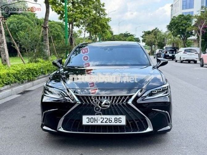 Lexus ES 250 2022