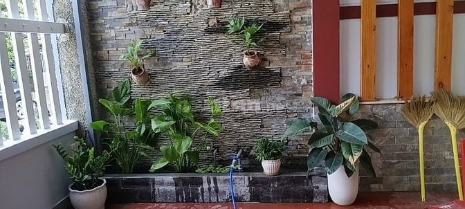 Nhà 2 tầng, 5,5 tỷ, Sau lưng nhà bác Nguyễn Bá Thanh