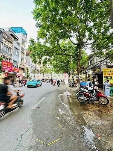 Gia đình cần bán Đất mặt phố Dương văn Bé -Hai Bà Trưng 55m