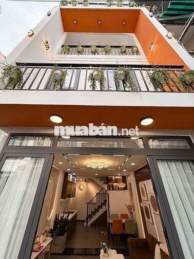 Cần bán gấp căn nhà vũ huy tuấn p1. bình Thạnh. hẻm 125/