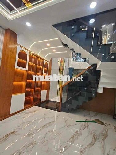 BÁN NHÀ LÊ VĂN QUỚI_5Lầu_60m2_ TẶNG FULL NỘI THẤT