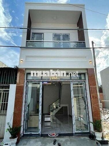 Cần bán gấp nhà 1 trệt 1 lầu giá 600 triệu