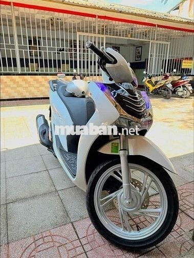 cần bán Sh 125 cbs , đời 2022 , xe chính chủ dùng