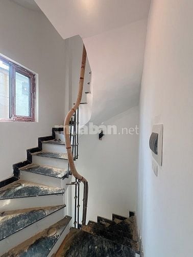 LÔ GÓC ĐỊNH CÔNG – Ô TÔ TRÁNH – KINH DOANH – NHÀ MỚI 5 TẦNG