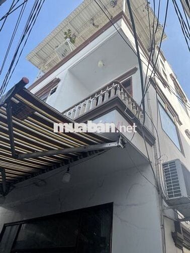 Bán Nhà Góc 2 MT Hẻm Nguyễn Biểu- Quận 5. DT: 3,3 x 11. Giá: 6,5 tỷ