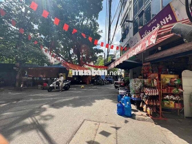 HIẾM - MÌNH BÁN NHÀ  PHỐ LÔ GÓC VIEW HỒ - DT 50*4T, MT 4.5 GIÁ 15.8