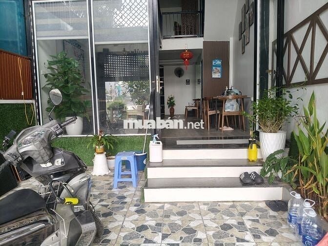 Nhượng lại quán cà phê 3 tầng view hồ Tai Trâu, Ngọc Lâm