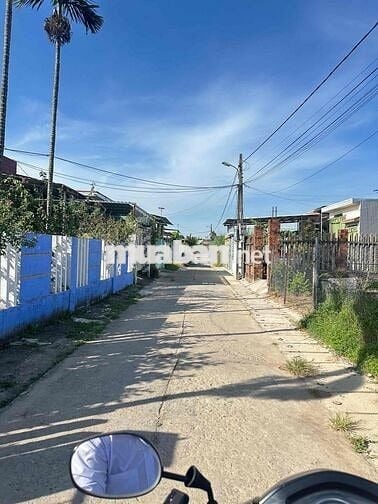 CHÍNH CHỦ BÁN LỔ LÔ ĐẤT VƯỜN 225m2 SỔ SẴN