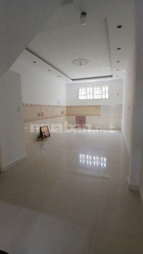 Cho thuê nhà mặt tiền kinh doanh buôn bán Nguyễn Oanh, p17, Gò Vấp