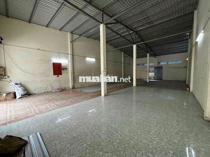 Cho Thuê Nhà Suốt Làm Kho / Xưởng Đường Hòa Bình, Tân Phú ( Rộng )