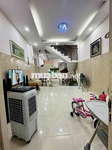 Cho thuê nguyên căn Bình Hưng Hòa, Bình Tân, 60m2, 2PN2WC nhà mới
