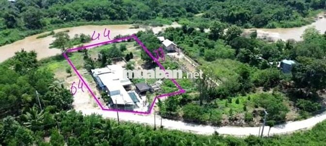 Bán đất và nhà kiên cố để nghĩ dưỡng giáp sông Đồng Nai