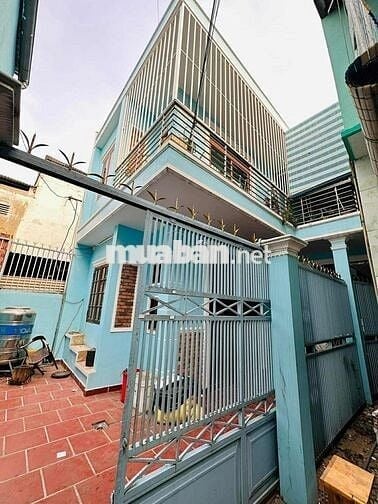 SÁT VÁCH QUẬN 5 - HOÀN CÔNG ĐỦ - KHU HIỆN HỮU - TIỆN XÂY MỚI