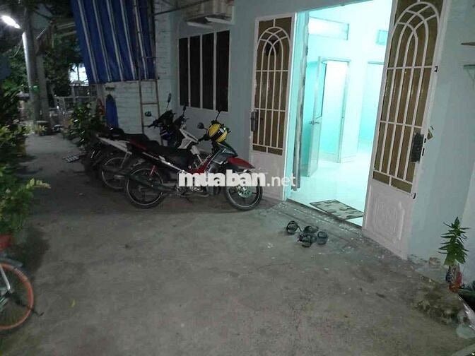 Cho thuê nhà gần giáo xứ Tam Hà,/đs 6,p.Tam Phú 6 triệu