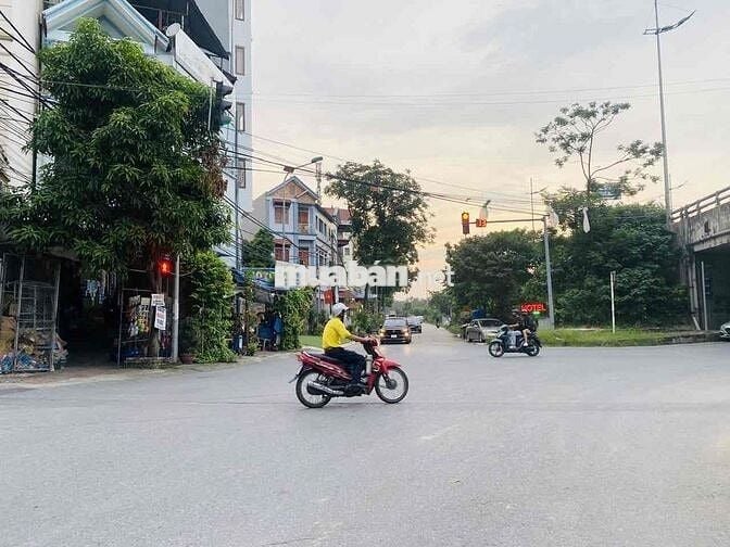 Chỉ 24tr/m2-Đất Mai Đình(Sóc Sơn)-Đường thông-Ô tô đỗ cửa-MT 12m-Giá đ