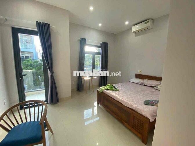Bán Nhà Mặt Phố Hoàng Bình Chính, 90m2, hàng hiếm tại view đẹp