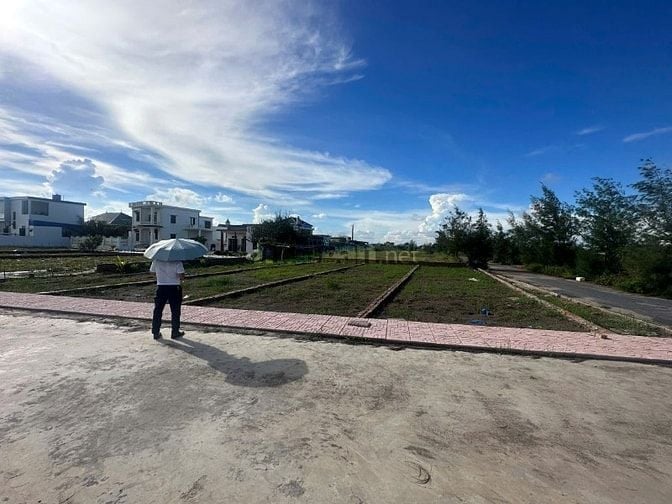 Đất đối diện bãi tắm Quất Lâm, vị trí siêu đẹp, giá rẻ nhất thị trường